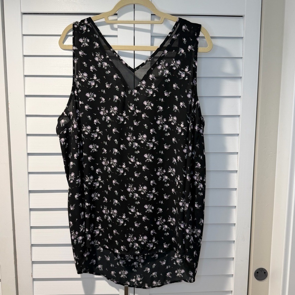 Maurices Tank Top XXL Black Floral V-Neck Sheer Trim Sleeveless Blouse - Picture 8 of 9